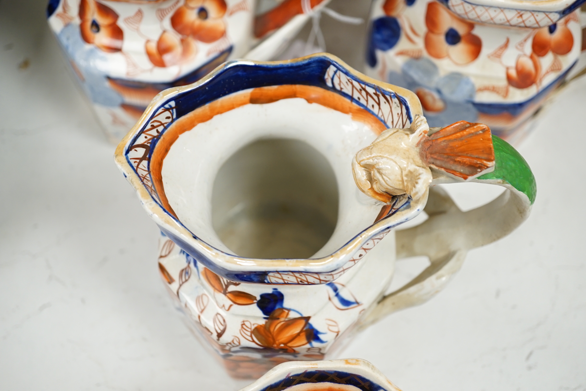 Four early 19th century 'Ironstone China' Imari jugs, a Masons ironstone tureen and a chamber pot (6)